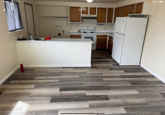 Building Photo - 220 N 76th Ave
