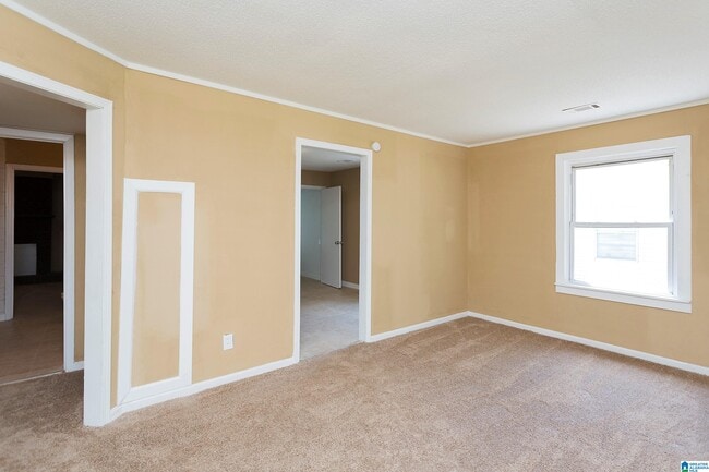 Building Photo - 46 Wilkes Cir