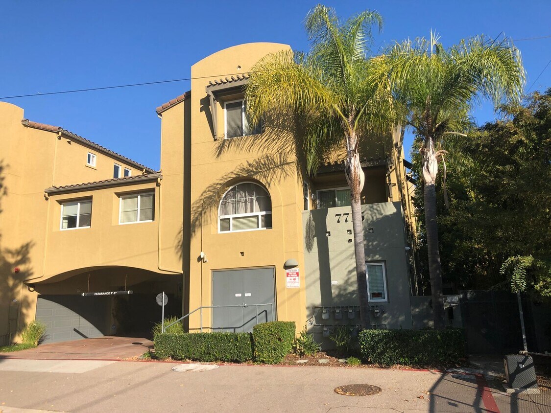 Foto principal - **Gated 3 bed, 3 bath Townhome with 2-Car Garage in the Heart of La Mesa - Available Now**