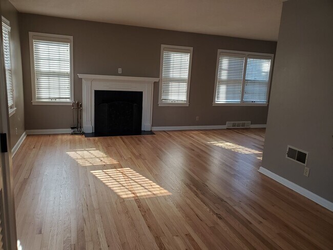 Foto del edificio - 1815 SW Webster Ave
