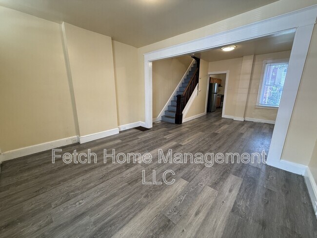 Foto del edificio - 830 Prangley Ave