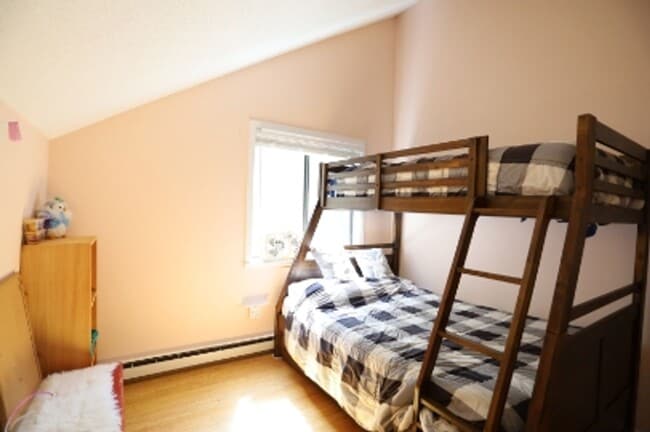 Foto del edificio - $1,900/mo 3 Bed Condo in Waterville Estates