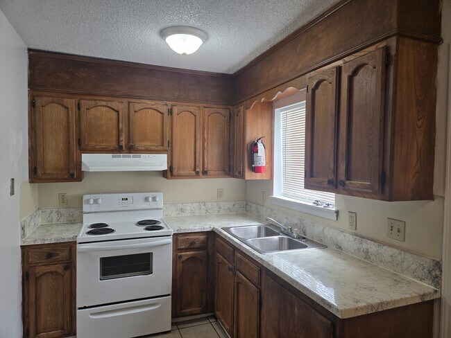 Foto del edificio - 113 Oak Ridge Ave
