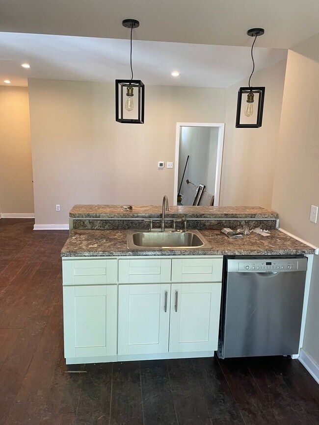 Building Photo - Updated Home - Pottstown - OPEN HOUSE THIS...