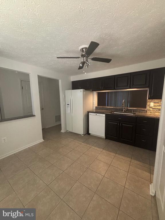 Foto del edificio - 2 Crosswood Ct