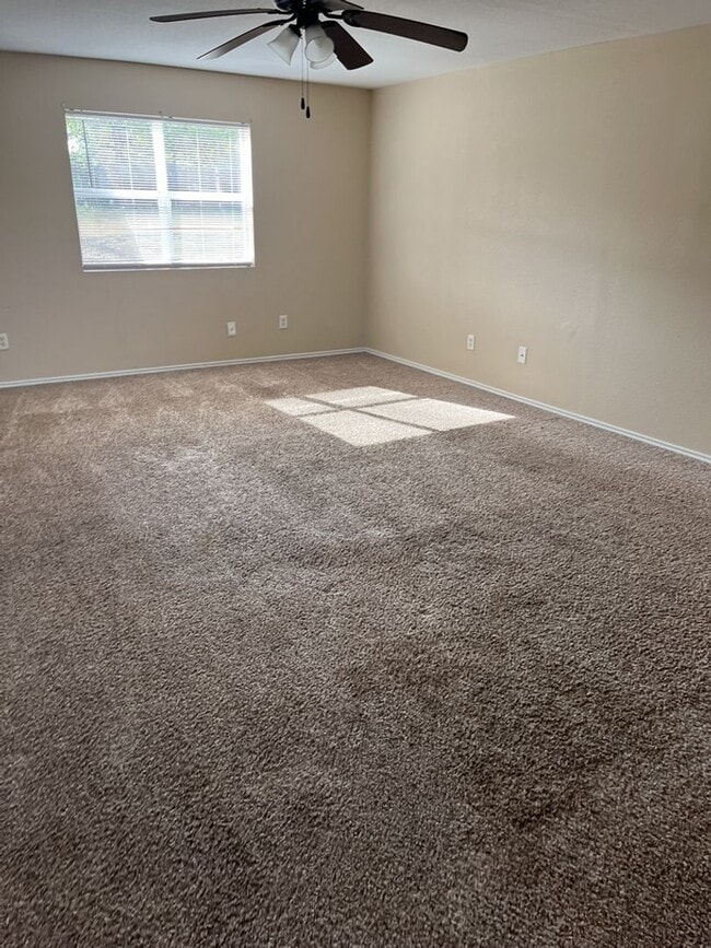 Building Photo - AVAILABLE NOW; APPLY AT OUR WEBSITE TODAY!