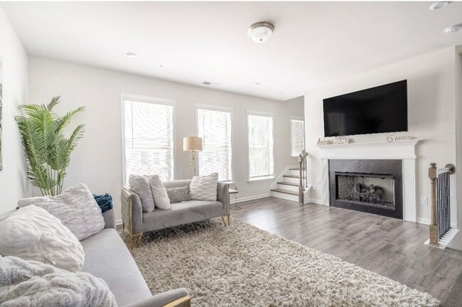 Foto del edificio - 1421 Ridgebend Way SE