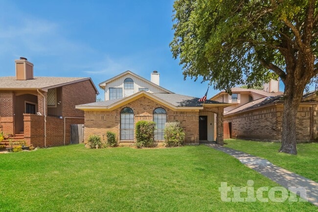 Building Photo - 1715 Cordova Dr