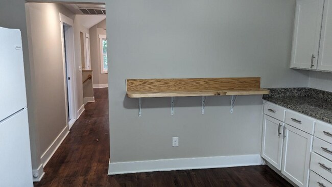 Foto del edificio - 709 N Fayette St