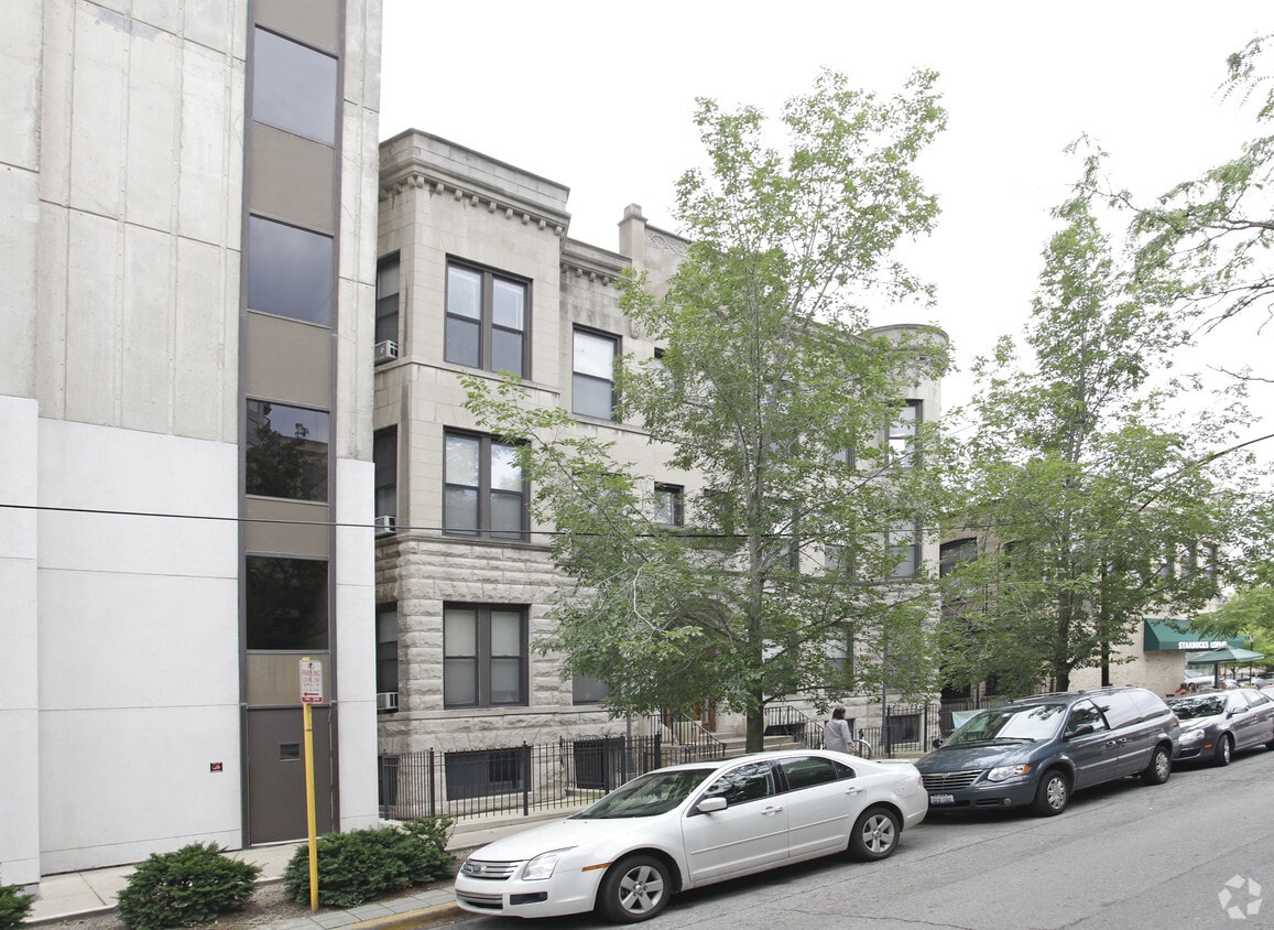 Building Photo - 477 W Deming Pl