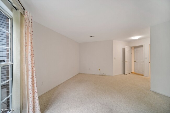 Building Photo - 1449 Teresa Dr