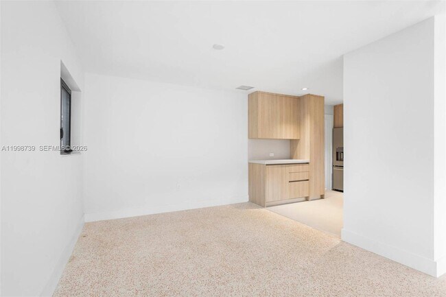 Foto del edificio - 2345 SW 23rd Terrace
