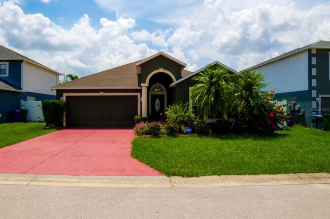 Foto del edificio - 5545 Bess Ln