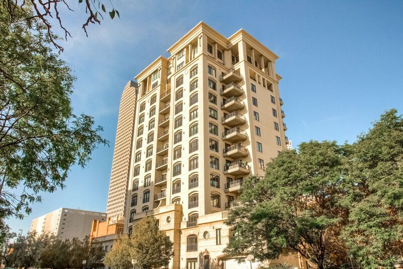 1827 N Grant St Unit 904, Denver, CO 80203 Condo for Rent in Denver