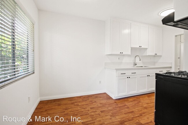 Building Photo - 1 br, 1 bath Apartment - 1449 Princeton St...