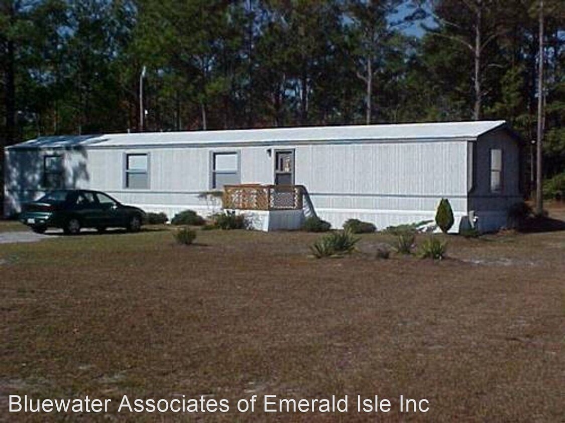 Primary Photo - 3 br, 2 bath House - 532 Bogue Loop Rd