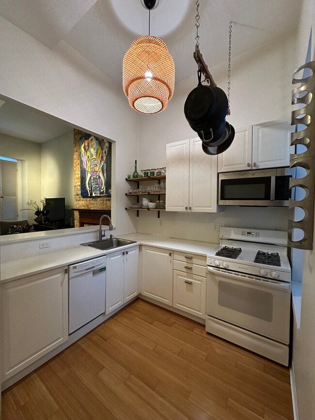 Foto del edificio - 602 Lockhart St