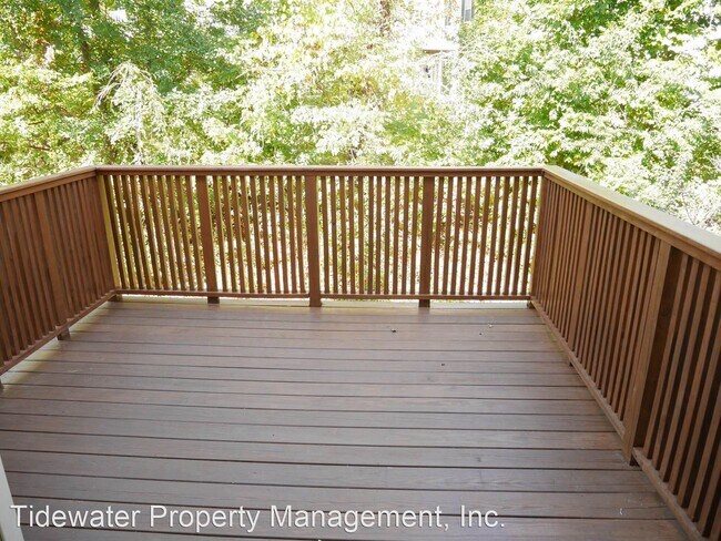 Foto del edificio - 3 br, 2.5 bath House - 14940 Cherrywood Drive