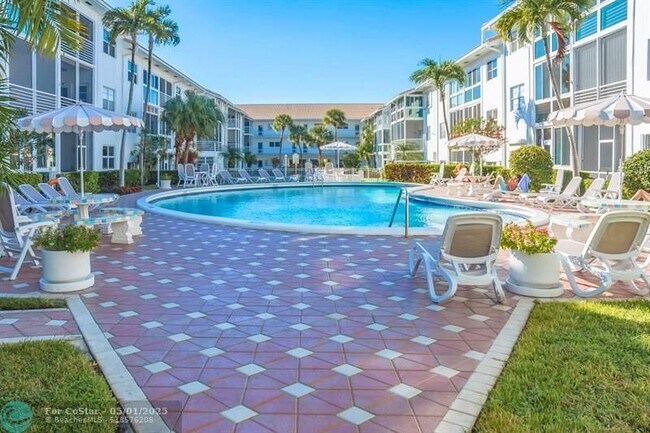 Foto del edificio - 1461 S Ocean Blvd