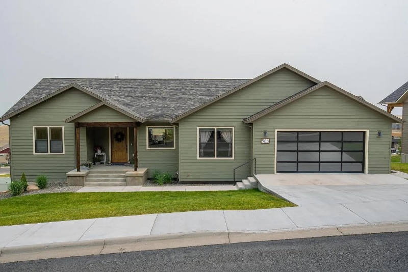 Primary Photo - 965 Sonoma Dr