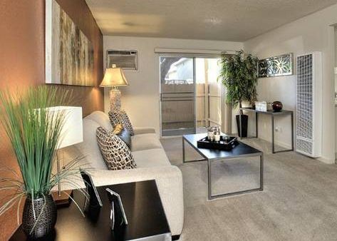 Building Photo - Greenbriar Villa Apartments