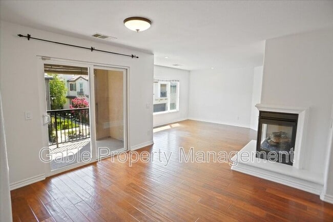 Building Photo - 19460 Laroda Ln