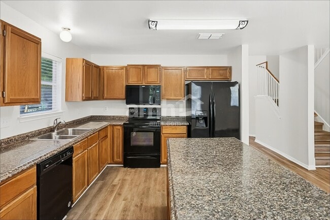 Building Photo - 3552 Peachtree Ln