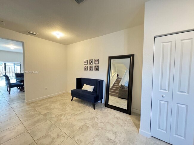 Building Photo - 11371 SW 250th Terrace