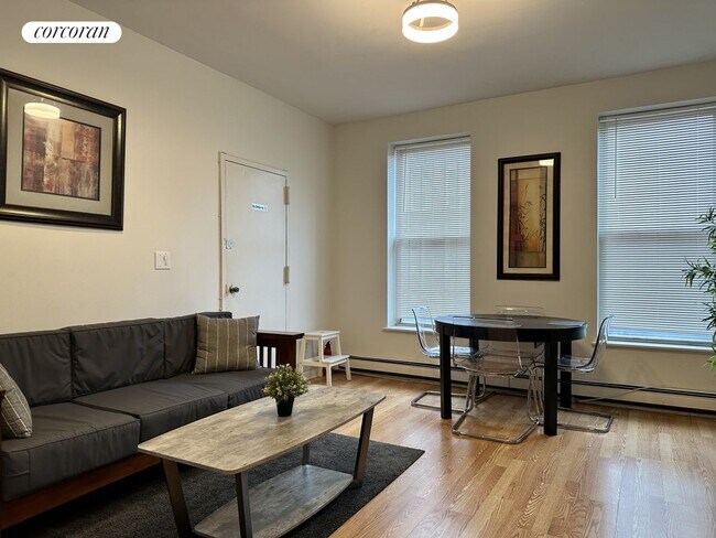 Foto del edificio - 229 Berry St