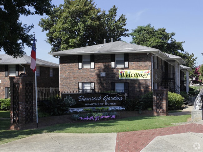 Shamrock Gardens Als Atlanta Ga Apartments Building Photo Shamrock Gardens