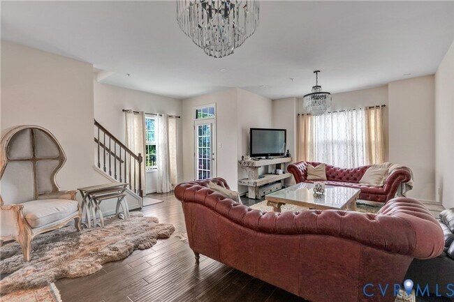 Foto del edificio - 3900 Liesfeld Pl