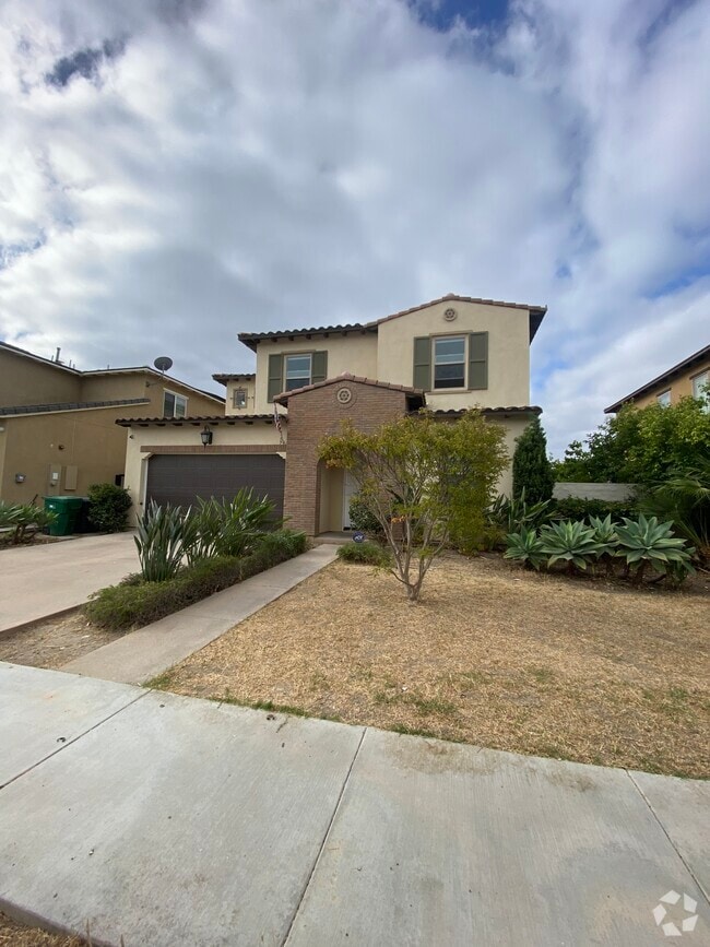 West Grove Valley Apartments under 2,500 Fountain Valley, CA 1