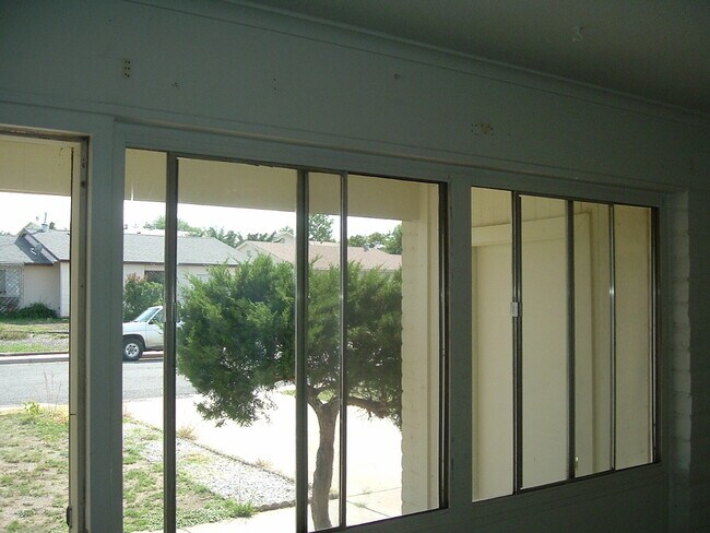 Building Photo - 206 Chalcocite St