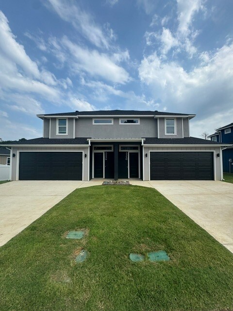 Foto principal - 3257 Naomi Dr