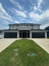 Building Photo - 3257 Naomi Dr