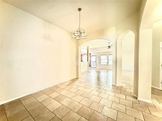 Building Photo - 4109 Hidden View Ct