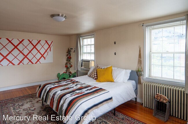 Building Photo - 1 br, 1 bath House - 1500 South St Unit 3F