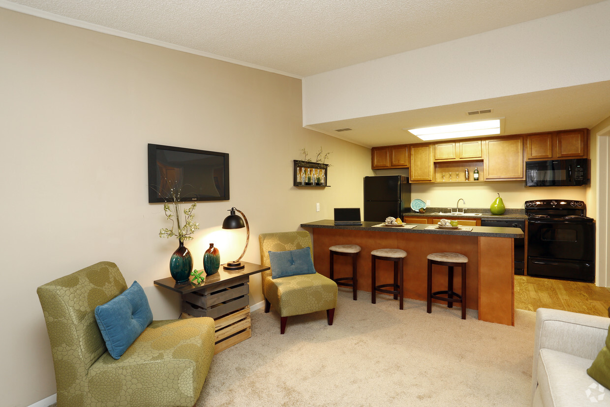 Sala de estar de concepto abierto - Slate Run Lofts and Apartments