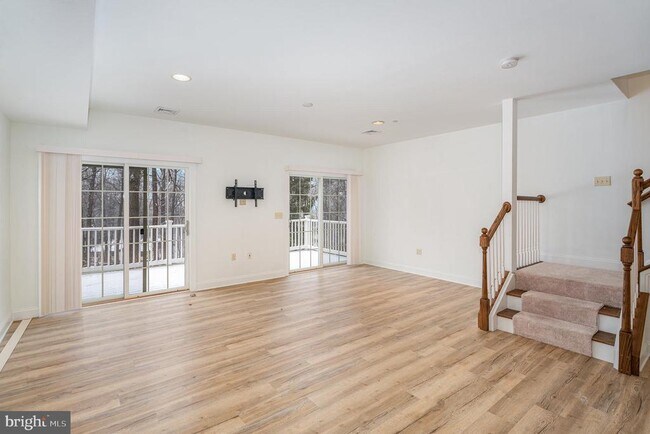 Foto del edificio - 105 High Pointe Dr