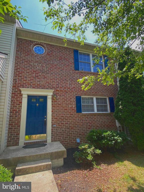 Building Photo - 72 Mabel Ln
