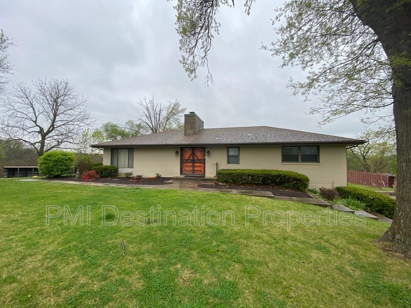 9530 Parallel Pkwy, Kansas City, KS 66109 House for Rent in Kansas