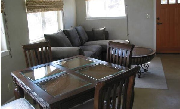 Living room - 41 Oheala Plz