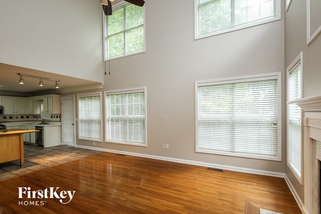 Building Photo - 3274 Brooksong Way