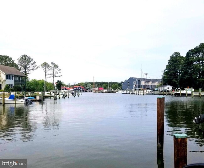 Foto del edificio - 219 E Chew Ave