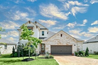 Building Photo - 258 Baldovino Skyway