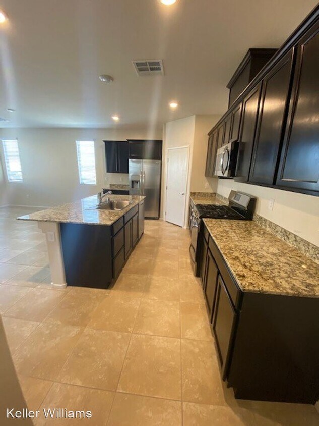 Primary Photo - 3 br, 2.5 bath House - 7321 Glistening Sta...
