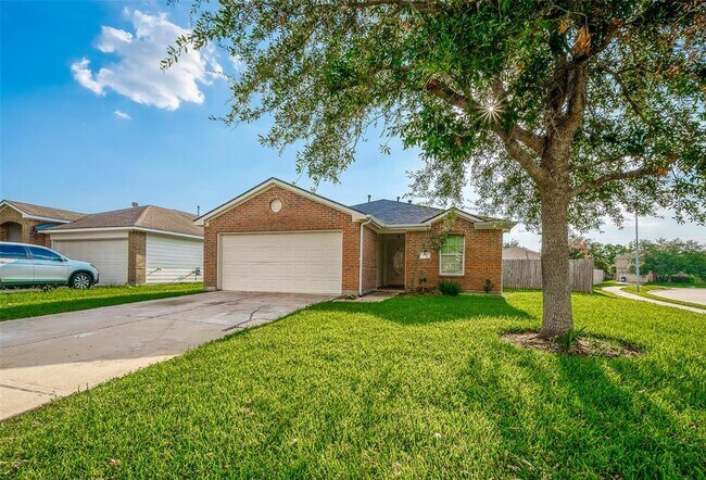 Building Photo - 7802 Royal Cliff Ct