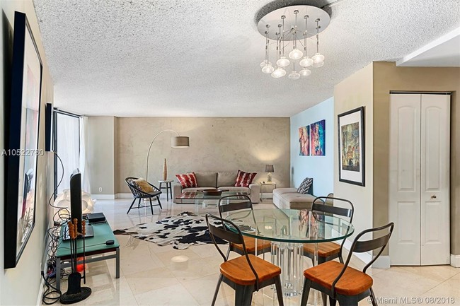 Building Photo - OCEANVIEW PARK CONDO