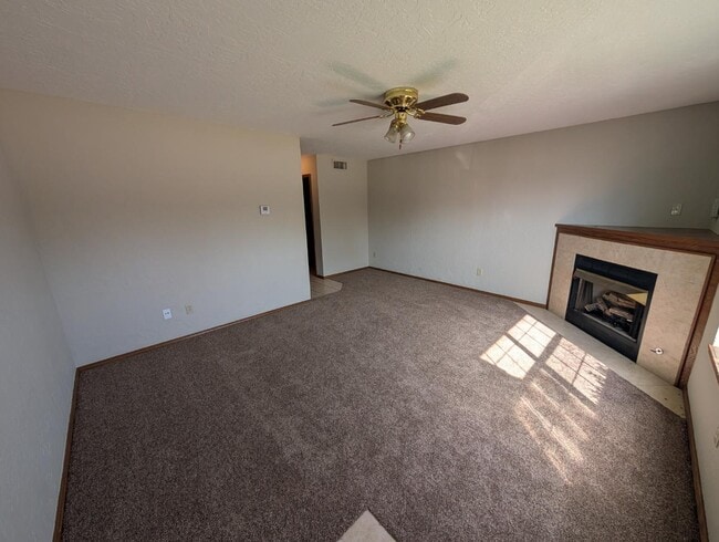 Photo - 3201 Lois Arlene Cir - 3201 Lois Arlene Apartment