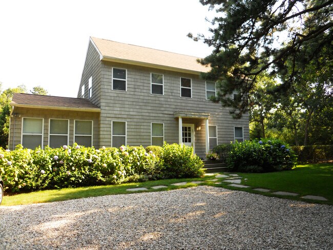 Foto del edificio - 3 Broad Wood Ct